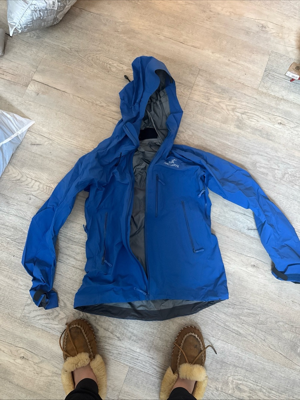 Arc'teryx Women's Royal Blue Hooded Ski Jacket